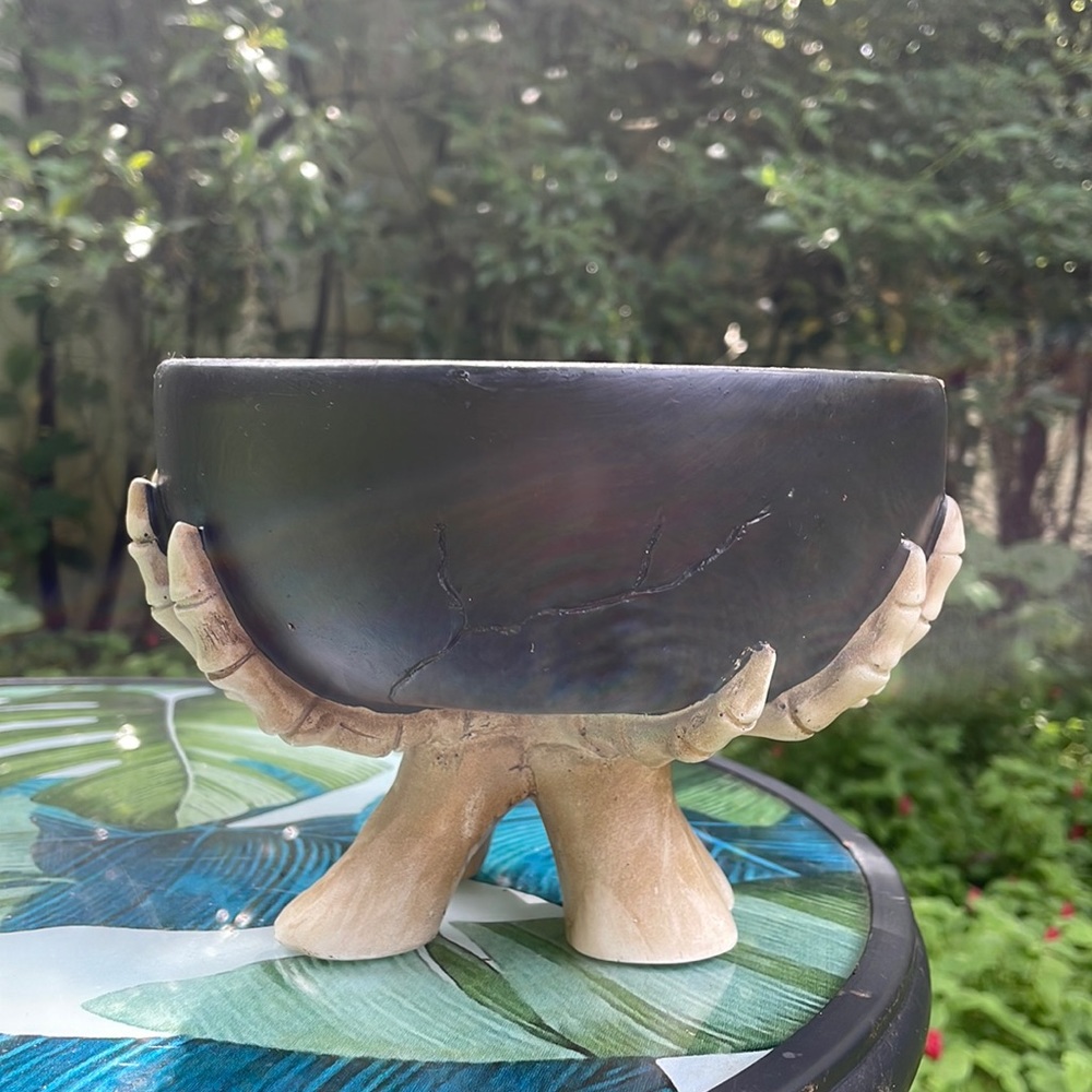 Skeletal Party Bowl